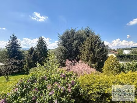 à vendre – maison à fort potentiel sur la route du puy d’or à limonest