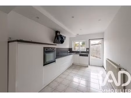 vente maison 5 pièces 109 m² saint-amand-les-eaux (59230)