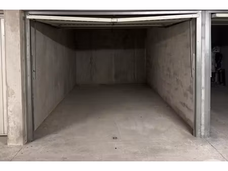 annonce parking/garage à louer