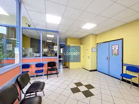 valenciennes local professionnel de 193 m2 loué 30 528€/an