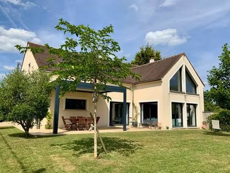 maison contemporaine familiale proche de bois le roi