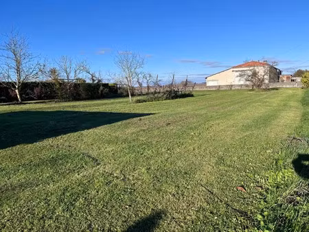 vente terrain 1440 m² à barbezieux-saint-hilaire (16300)  25 000 €