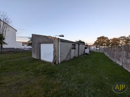 terrain vieillevigne 560 m²