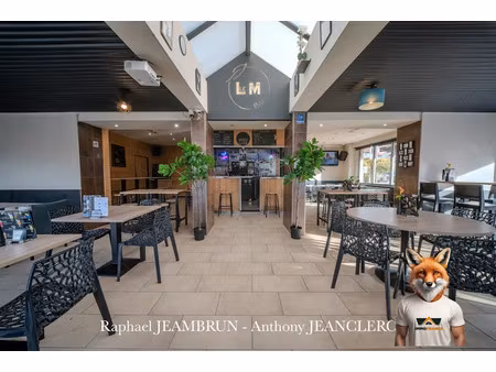 vente locaux professionnels 150 m² à valdahon (25800)  474 000 €