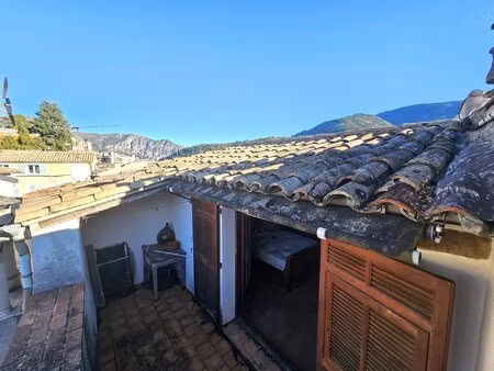 maison de village 4p / 108 m² terrasse  balcon et caves