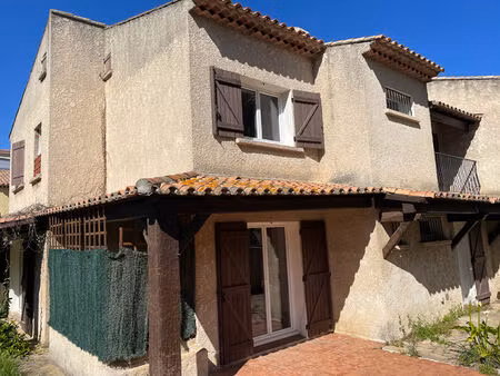 ** bord de mer ** plage & pinède ** maison 6 pièces avec 5 chambres (140 m²)