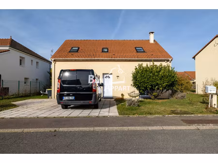 maison individuelle 4 chambres + bureau jardin & terrasse