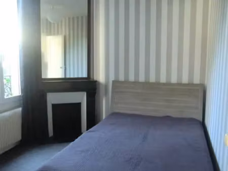 location meublée appartement 2 pièces 26 m² à neuilly-plaisance (93360)  750 €