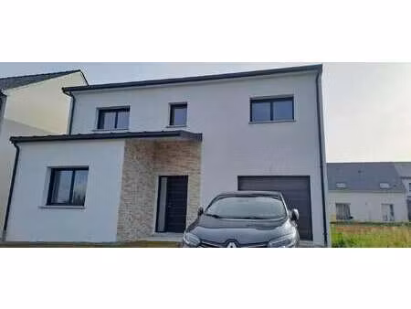 location maison à saint-aubin-du-pavail (35410) : à louer / 148m² saint-aubin-du-pavail