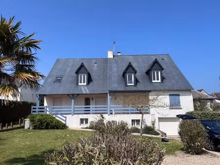 location meublée maison 5 pièces 94 m² à saint-malo (35400)  1 650 €