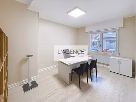 location locaux professionnels 3 pièces 51 m² à thionville (57100)  650 €