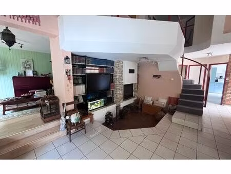 maison breuil-magné m² t-5 à vendre  400 900 €