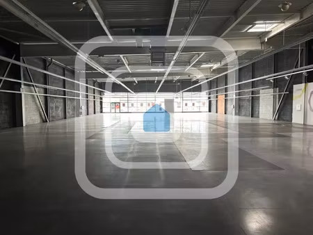 location locaux professionnels 1363 m² à saint-brice-courcelles (51370)  12 503 €