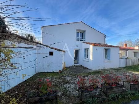 vente maison à longeville-sur-mer (85560) : à vendre / 91m² longeville-sur-mer