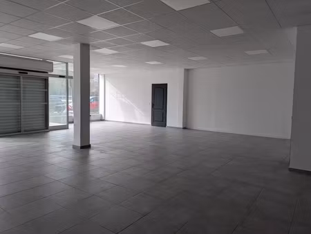 vente locaux professionnels 4 pièces 167 m² à saint-martin-le-vinoux (38950)  225 000 €