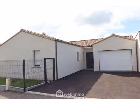vente maison à saint-hilaire-la-forêt (85440) : à vendre / 111m² saint-hilaire-la-forêt