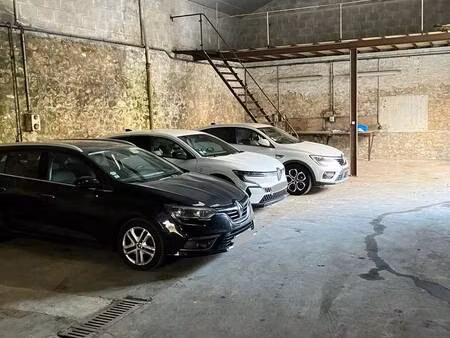 parking à louer