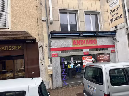 location locaux professionnels 42 m² à saint-amand-montrond (18200)  nan €