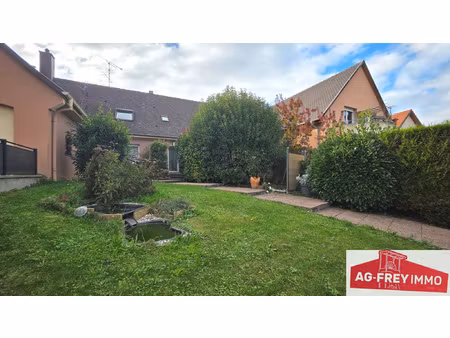 a vendre appartement f3 de 76 m2 avec terrasse  cave et park