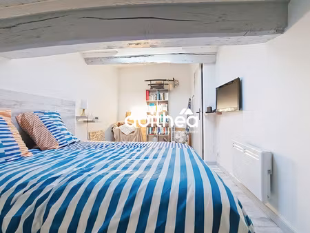 maison de village | 64m2 | 2 chambres mansardées | cour ext