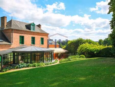 vente maison à neufchâtel-en-bray (76270) : à vendre / 241m² neufchâtel-en-bray