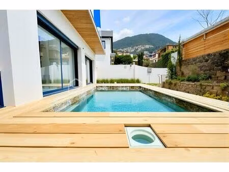 maison contemporaine de 120 m² à pugny-chatenod