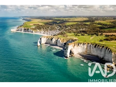 vente garage 580 m²