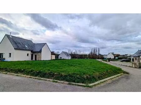 vente terrain à plonévez-porzay (29550) : à vendre / 623m² plonévez-porzay