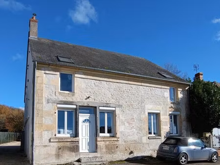 vente maison 6 pièces  158.00m²  parigny