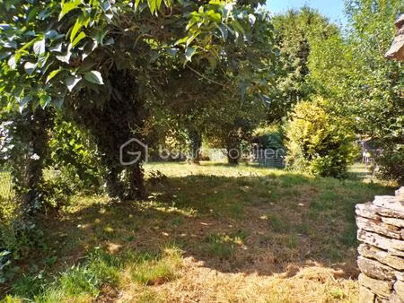 maison en pierre de 116 m² avec jardin & dépendance – charme  espace et potentiel !