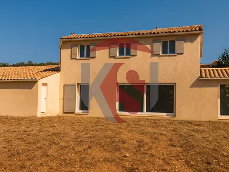 terrain au calme 2300 m2 plein sud