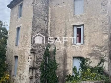 bien immédiatement rentable avec baux en cours