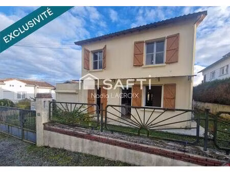 maison 130 m²  4 chambres.