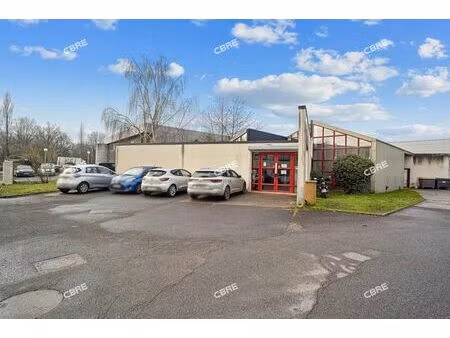 vente local d'activités nozay 600 m²
