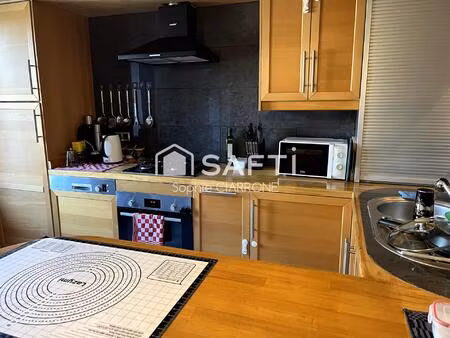 maison jumelee 110m2 avec garage ;jardin; terrasses et cabanon au calme proche frontiere