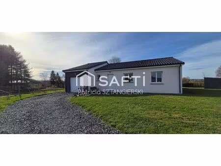 maison t4 de 2023 avec garage et terrain.