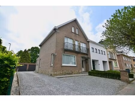 huis te huur in sint-truiden met 2 slaapkamers
