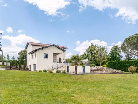 maison haut de gamme à dommartin