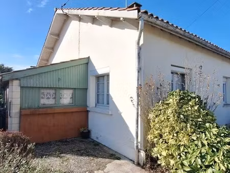 vente maison 4 pièces 69 m² à pauillac (33250)  150 500 €