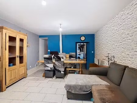 appartement t2 - 42.3m² - rdc - 1 chambre - 1 place de parking privative - 60290 laignevil