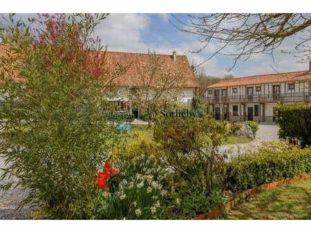 propriété de luxe à vendre à montreuil : 960 000 € | 795m²