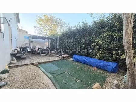 appartement de 57 05 m² à puget-ville