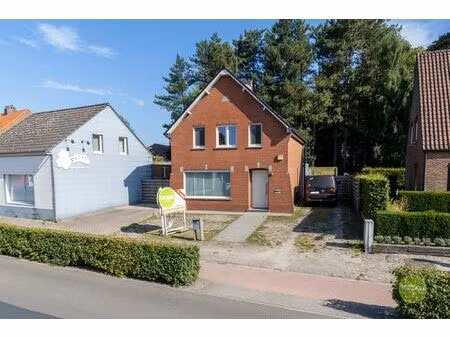 charmante instapwoning nabij centrum arendonk