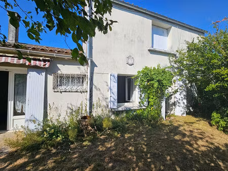 maison croix chapeau 4 pièce(s) 111 m2