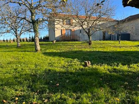 vente maison 4 pièces 97 m² montbron (16220)