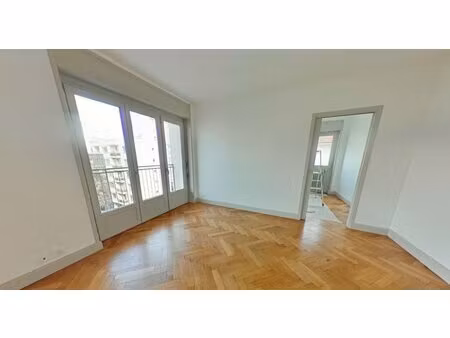 appartement 4 pieces - lyon 6 eme