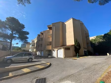 père soulas - studio - 22.36m²