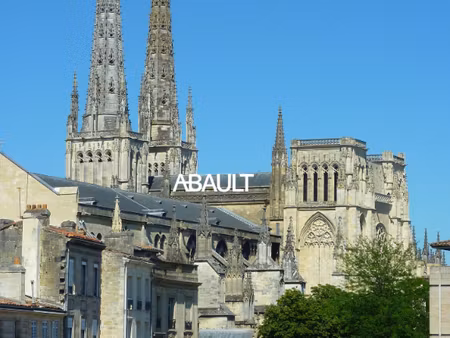 location local commercial 26m² bordeaux 33000
