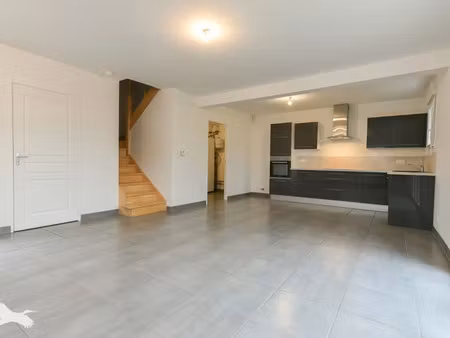 vente maison 4 pièces 91 m² à amboise (37400)  234 300 €