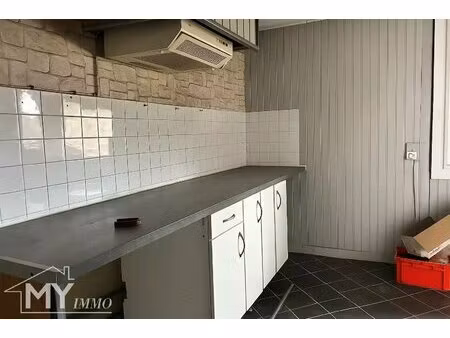 castillon la bataille : maison de ville à rénover